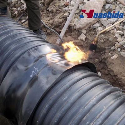 کیفیت  Cross-Linked 3lpe Pipeline Anti-Corrosion Protection Field Joint Wraparound Heat Shrinkable Sleeve کارخانه