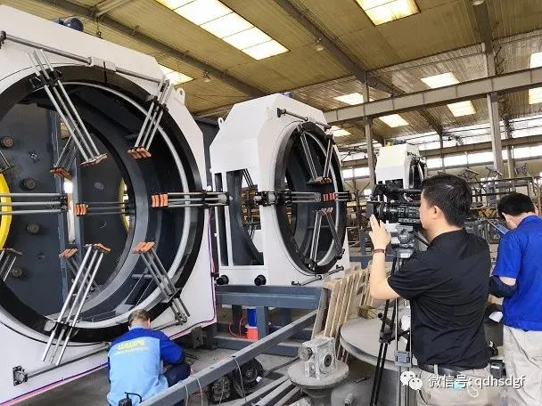 HDPE Jacket Shell Casing Extrution Machinery for PUR Foaming Pre-Insulated Pipe Machine