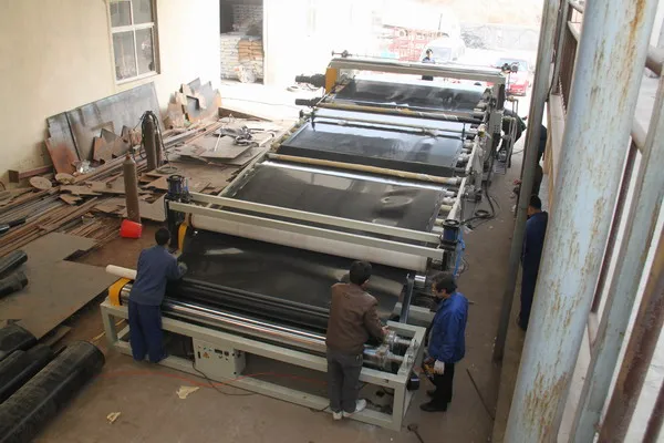 PE HDPE LDPE Geowłóknina Membrana Folia Geomembrana Wykładzina Arkusz Wykładzinowy Linia Produkcyjna do Wytłaczania 4