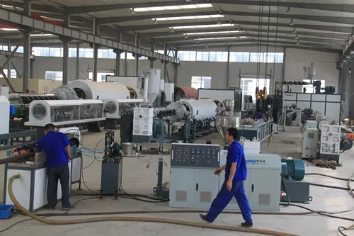HDPE Thermal Ppu Preinsulated Jacket Casing Thin Wall PE Pipe Extrusion Machine