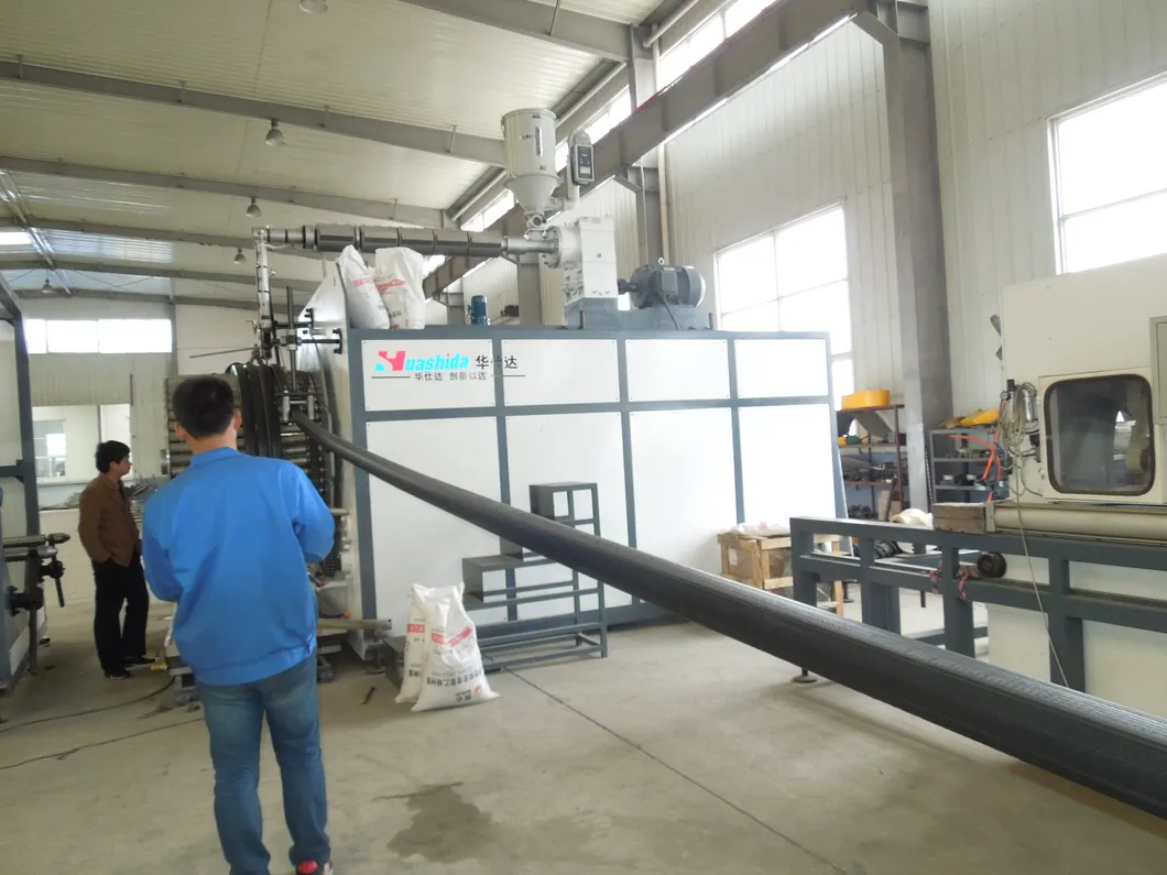 Wytrzymała linia produkcyjna do rur karbowanych z pustą ścianką z HDPE 2