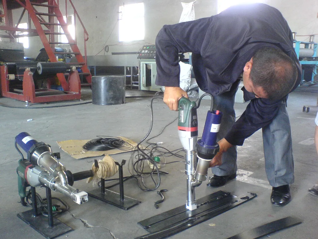 Plastic Welding Gun for HDPE/PP with High Output and Compact Design 3