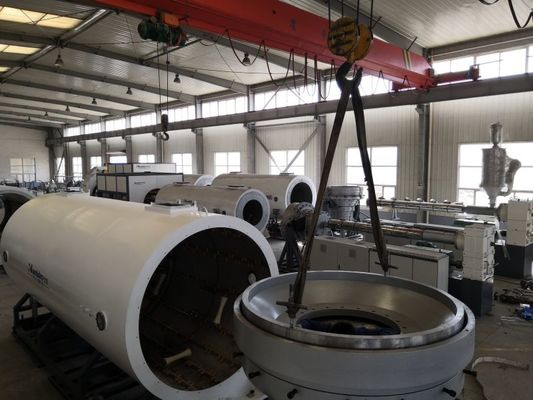930mm PU Foaming Insulating Foam Pipe Cover Production Line 25-30 tons / day