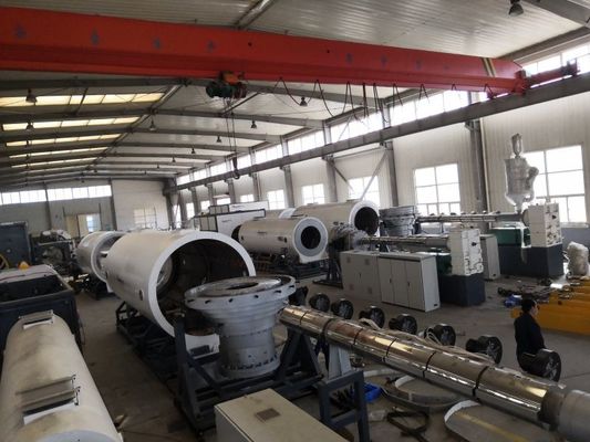 1160mm Automated Insulation Pipe Extrusion Machinery 600kg/H