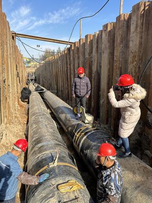 3LPE External Coating Line Pipe Wrap Around Sleeve Heat Shrinkable Sleeve 100 N/Cm