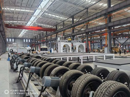 Rigid Polyurethane Foam Spraying and PE Spiral Winding Insulated Steel Pipe Line