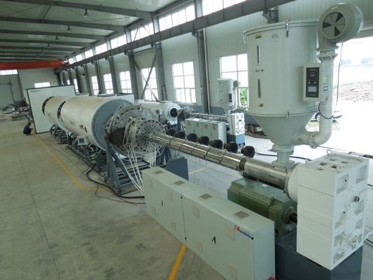 High Output Capacity Single Screw Extruder HDPE Solid Wall Water Supply Pipe Production Line Up To 630mm
