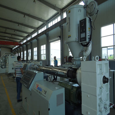 Línea de producción de tuberías preaisladas flexibles corrugadas PERT/PEX