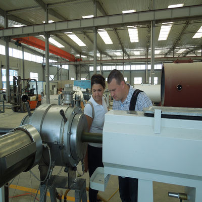 Automatic One-step PERT Insulated Pipe Extrusion Machine for 20-250 mm Pre-Insulated Pipe Production Line