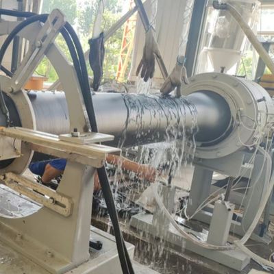 Pre-insulated PEX/PE-RT plastic pipe production line