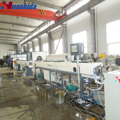 สายการผลิตท่อม้วนผนัง HDPE Hollow ที่มีช่วงท่อ 200-3000 มม. การควบคุม PLC และโครงสร้างผนังกลวง