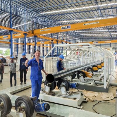 Linea di produzione di tubi di rivestimento 3LPE tubi di acciaio resistenti alla corrosione a tre strati