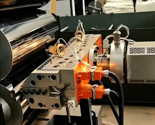 HDPE and PE Wrap Sheet Extruder with 150 - 500 kg/h Capacity and T-Die for Industrial Pipeline Protection