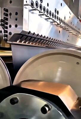 HDPE and PE Wrap Sheet Extruder with 150 - 500 kg/h Capacity and T-Die for Industrial Pipeline Protection