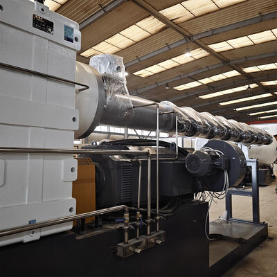 HDPE Vacuum sizing thermal insulation pipe production line