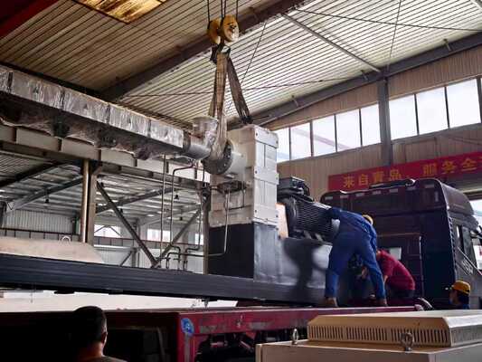 Large Diameter HDPE Vacuum Calibration Jacket Pipe Extrusion Line for Insulated Pipe
