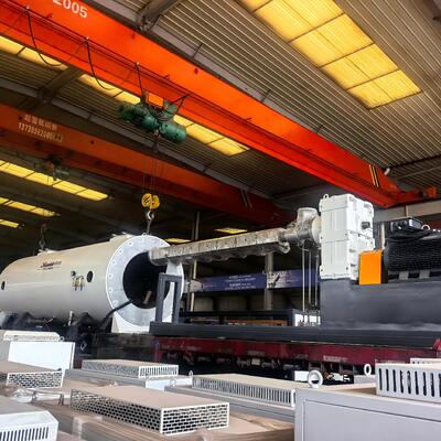 Innovative PE Pre-Insulated Pipe Extrusion Line with Vacuum Calibrating
