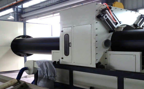HDPE & PE Pipe Extrusion Equipment with 100 - 4000 mm Range, 500 - 2000 Kg/H Capacity, and Vacuum Calibrating Method