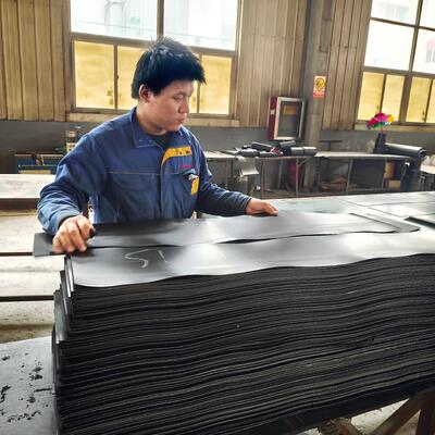 Radiation Cross-Linked PE Heat Shrink Sleeve Line for Pipeline Girth Weld Protection